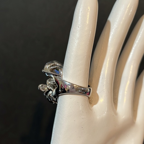 NEW Floral Stone Ring - Picture 6 of 6